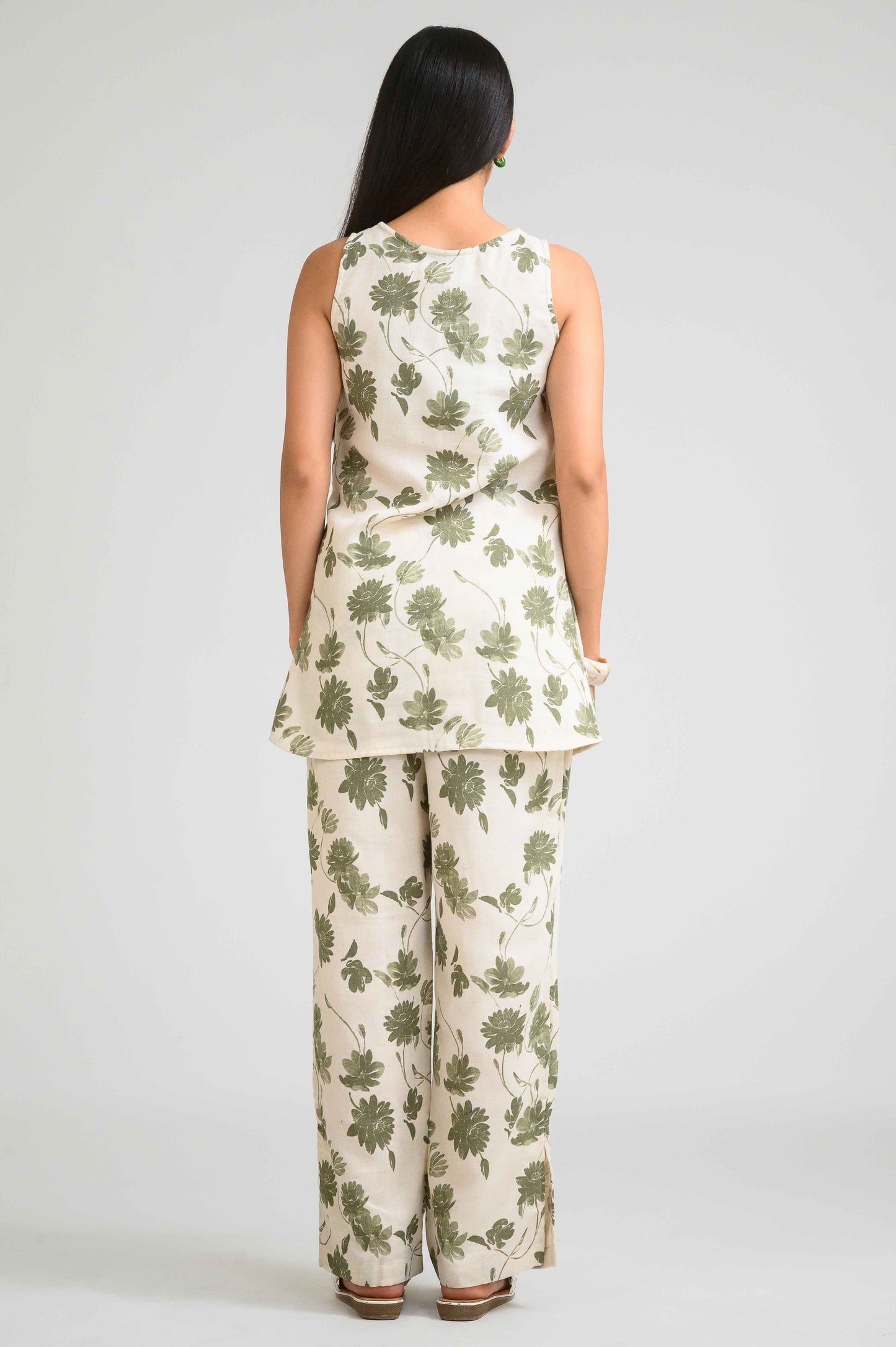 Modern Floral Sleeveless Co-Ord Set - Etiquette Apparel