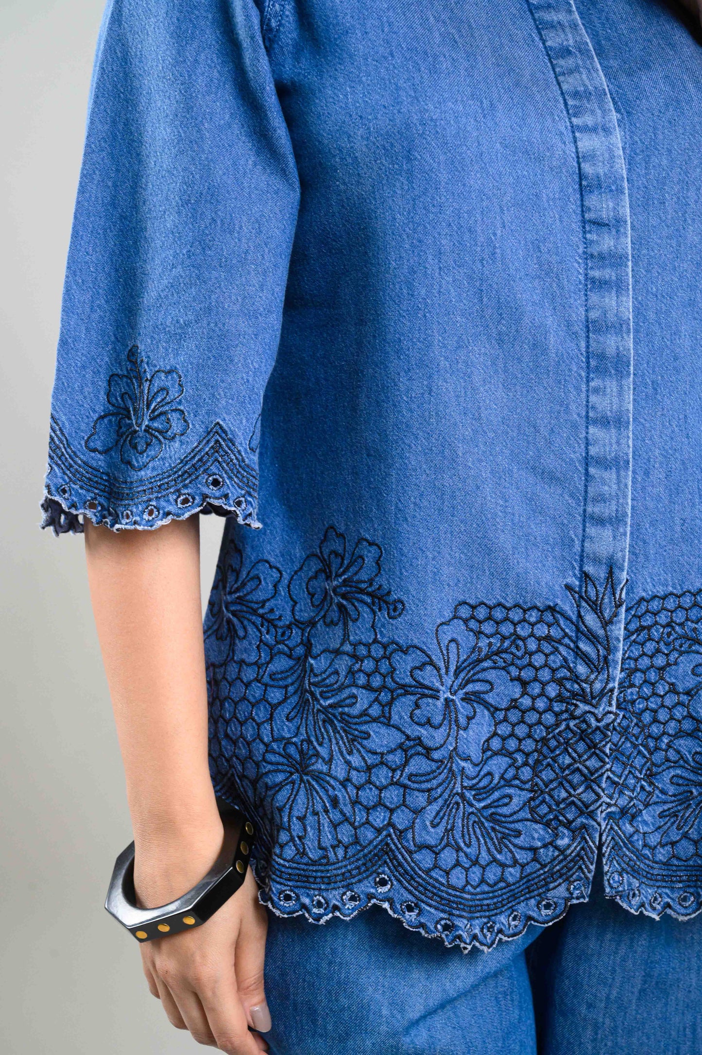 Bold Contrast Modern Edge Top - Etiquette Apparel