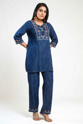 Product Carousel Image 3: Sindhi Taka Embroidered Co-ord Set