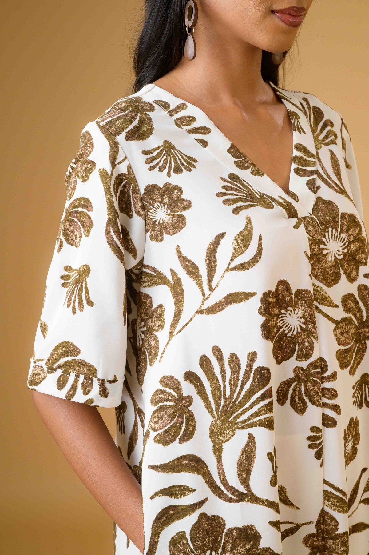 Graphic Bloom Floral Midi Dress
