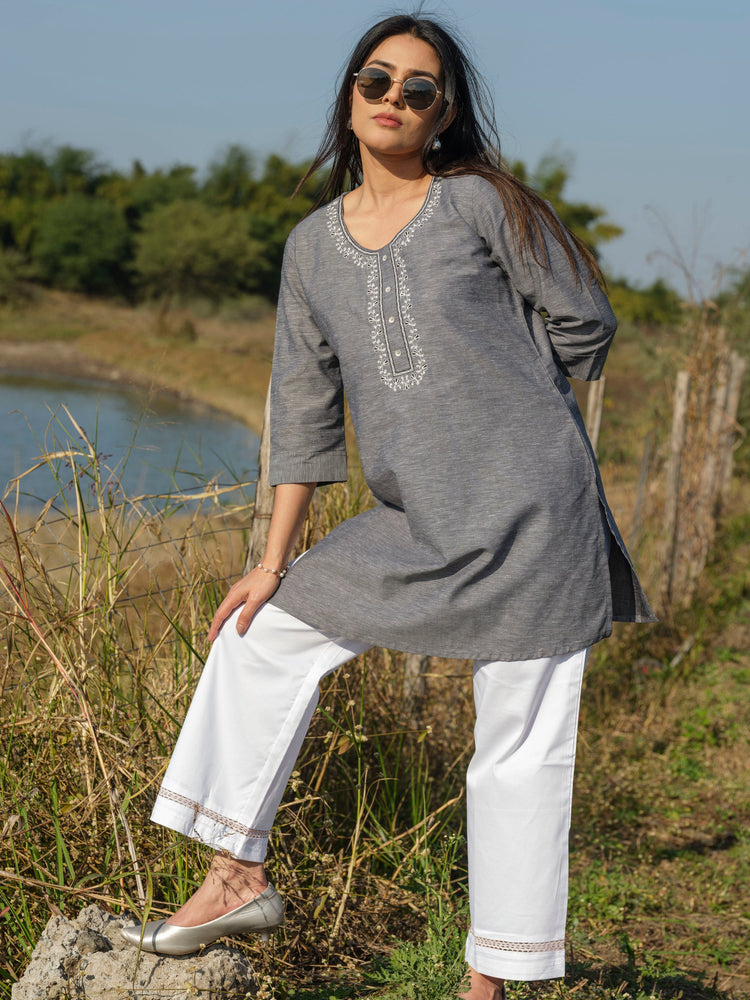 Dual Tone Textured Short Kurta with Embroidery