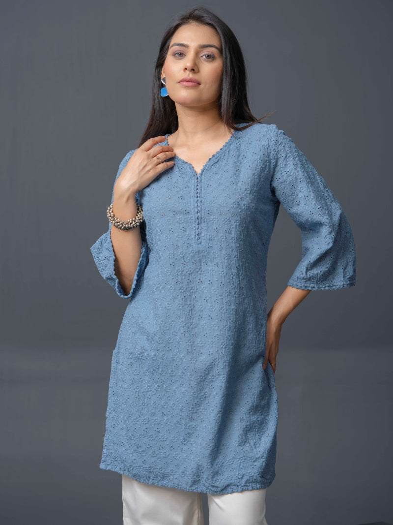 Monotone Schiffli Top - Etiquette Apparel
