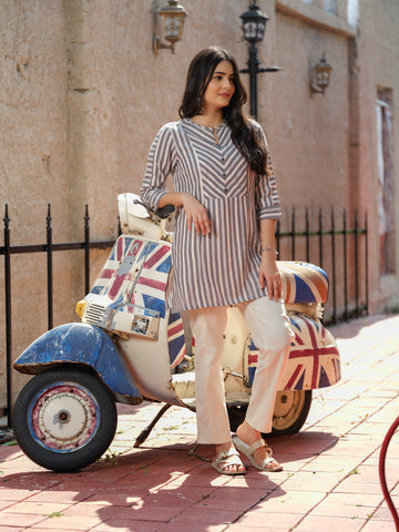 Grey Scale Stripe Top