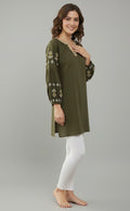 Product Carousel Image 1: Raglan Sleeved Top