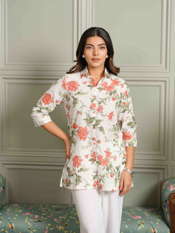 Fresh Feminine Peach Floral Top - Etiquette Apparel 