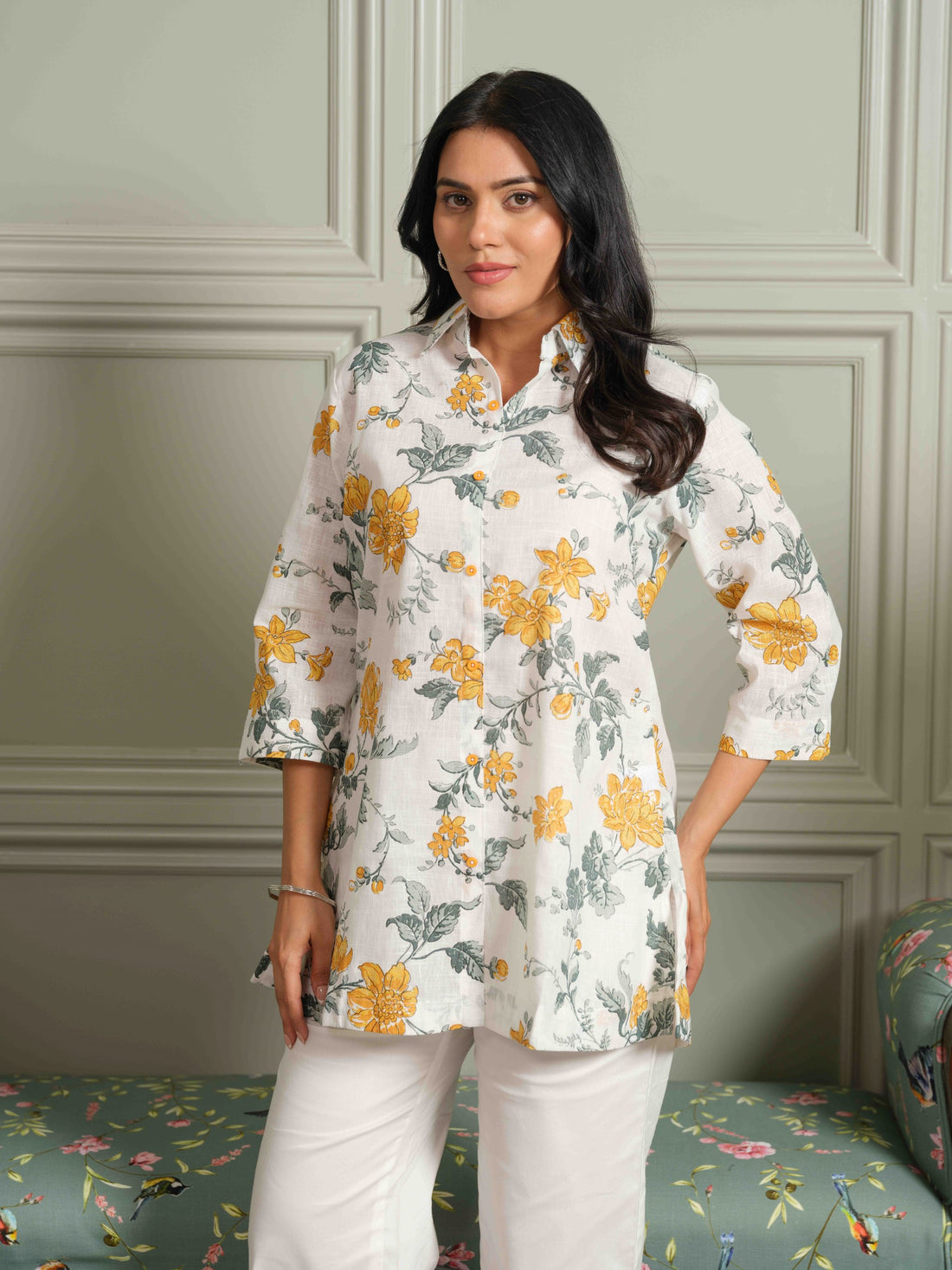 Fresh Feminine Yellow Floral Top
