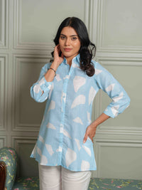 The Textured Abstract Blue Print Top - Etiquette Apparel