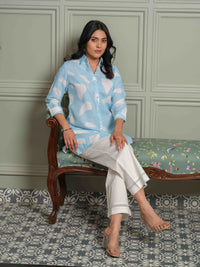 The Textured Abstract Blue Print Top - Etiquette Apparel