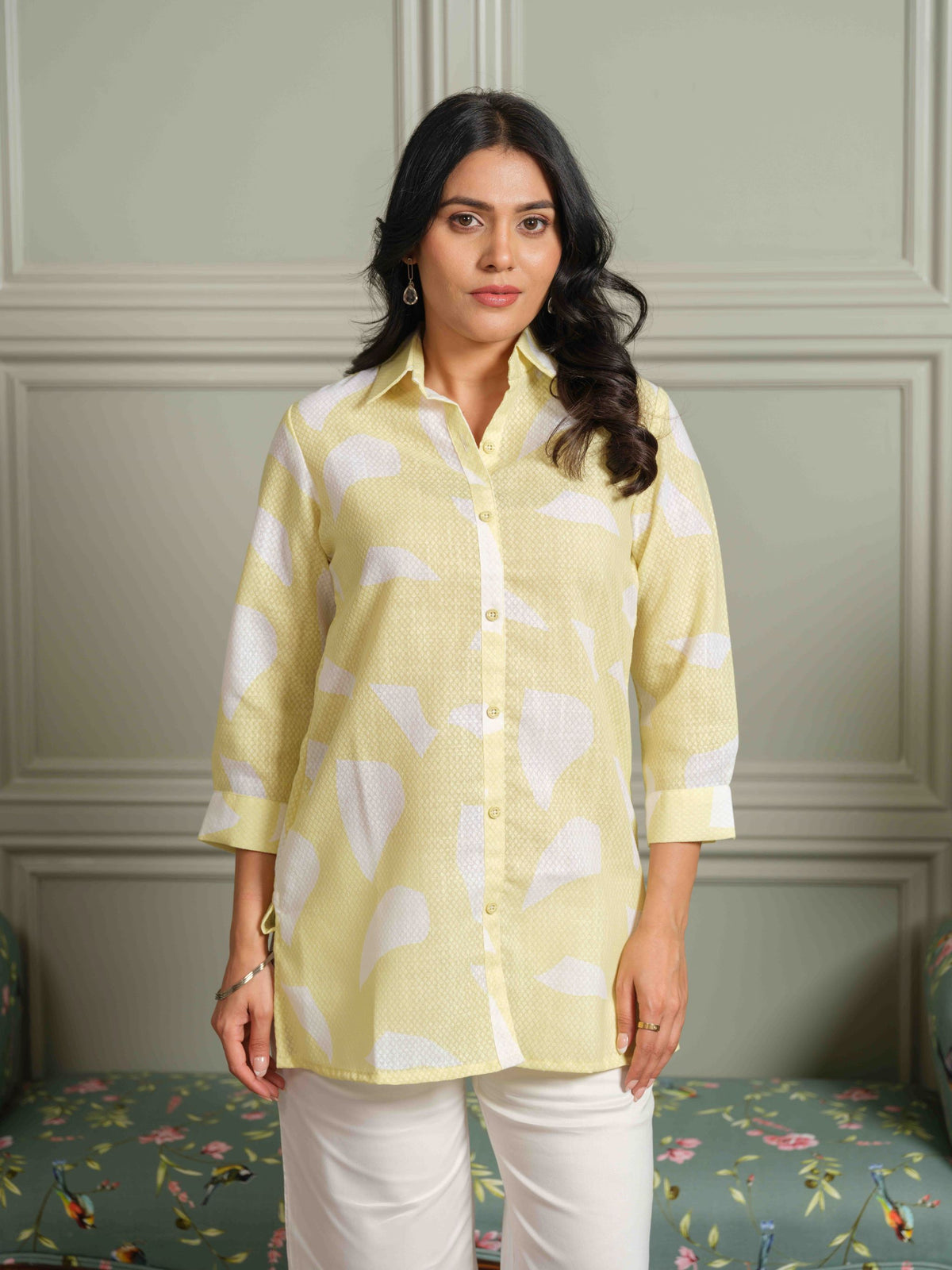 The Textured Abstract Yellow Print Top - Etiquette Apparel