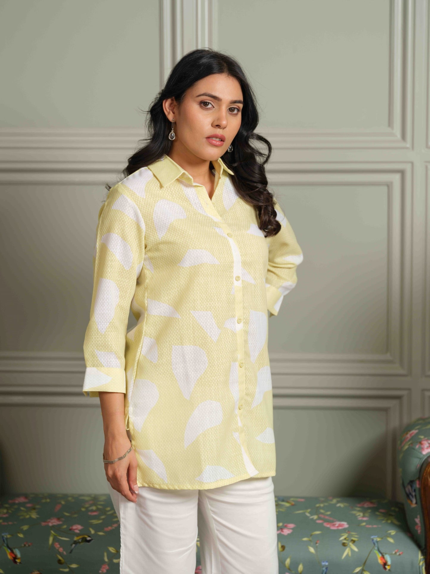 The Textured Abstract Yellow Print Top - Etiquette Apparel