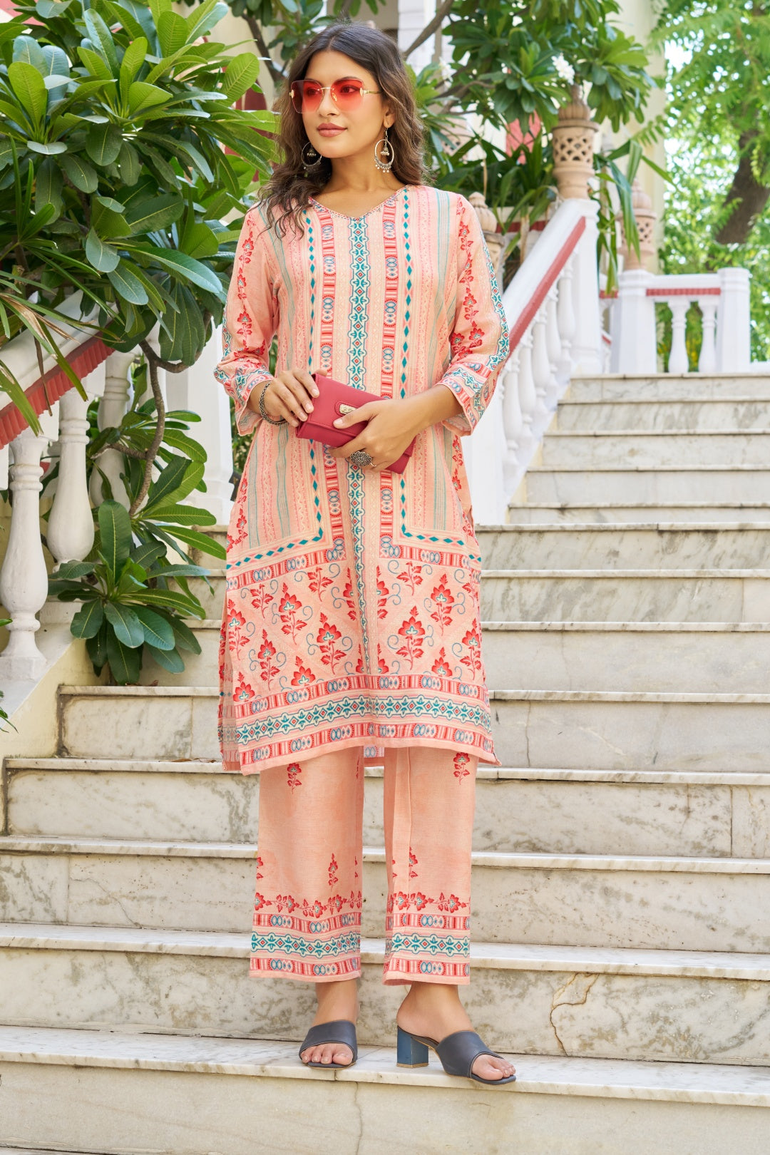 Prints That's Pop Kurta Set - Etiquette Apparel