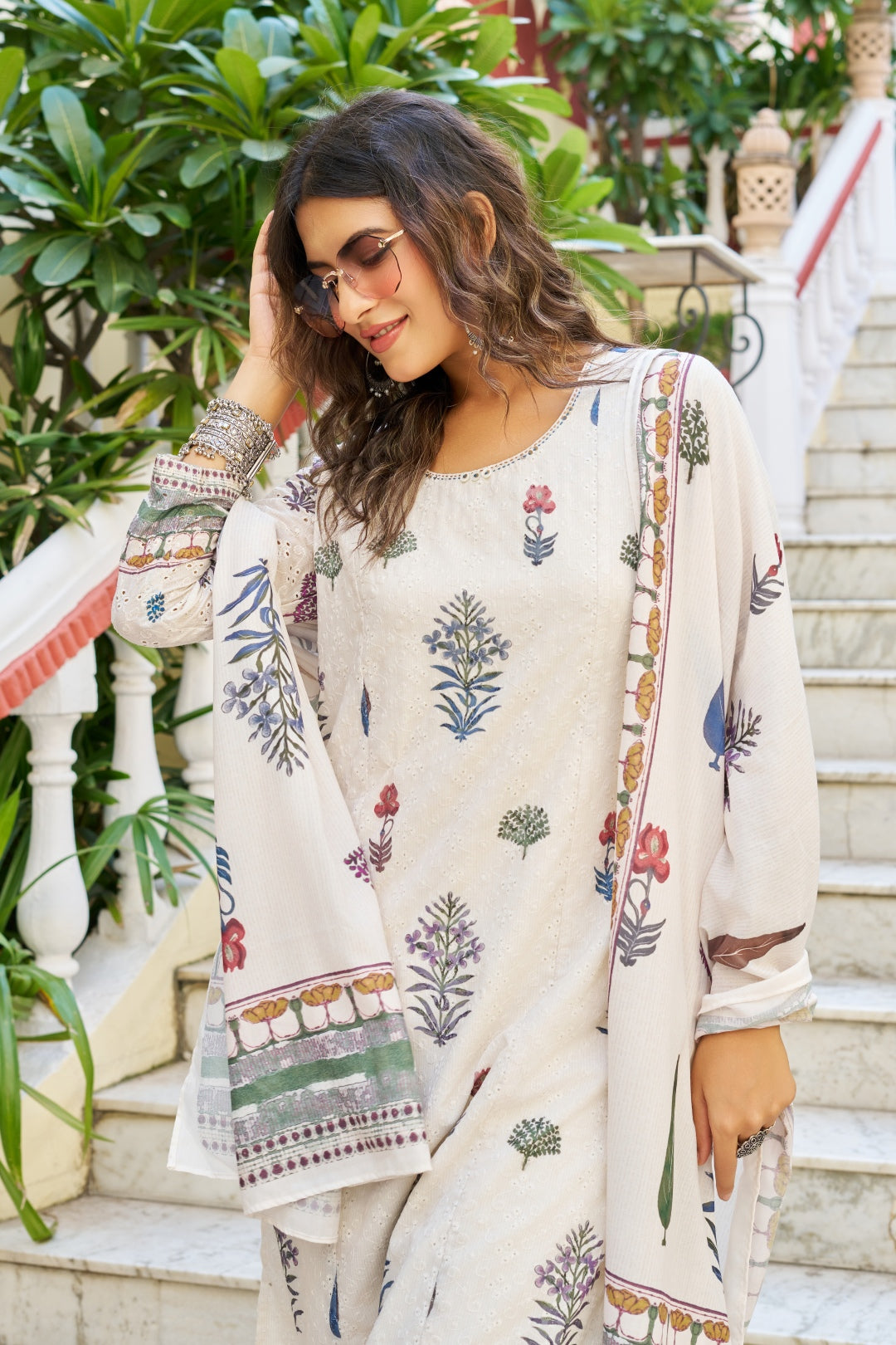 Regal Roots Dupatta Set
