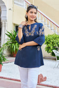 Product Carousel Image 11: Gloss & Grace Top