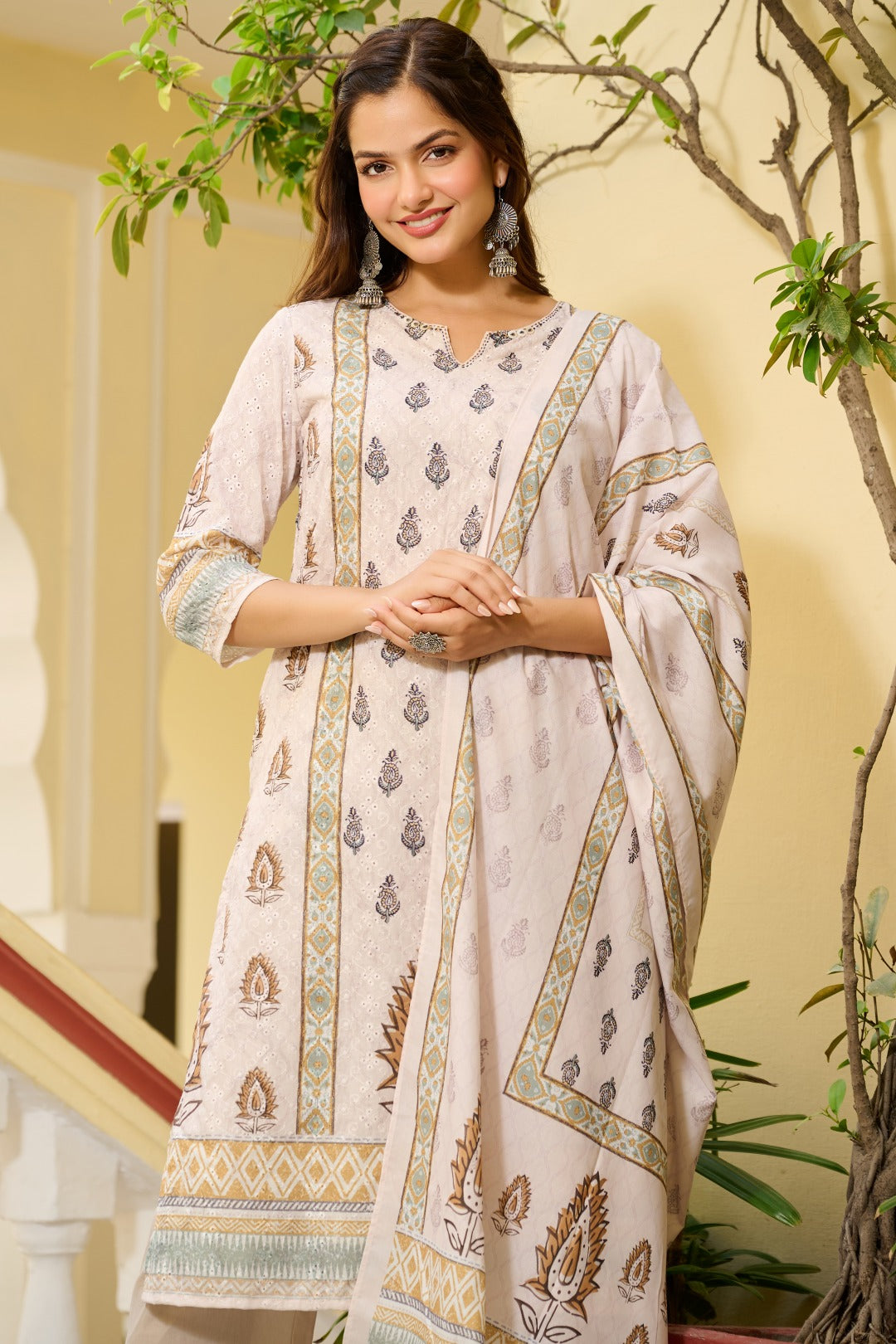 Ethereal Ease Dupatta Set - Etiquette Apparel 