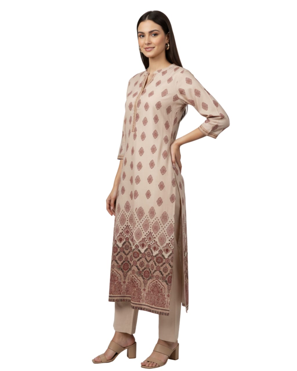Product Carousel Image 3: Indie Print Top with Highlights at Placket