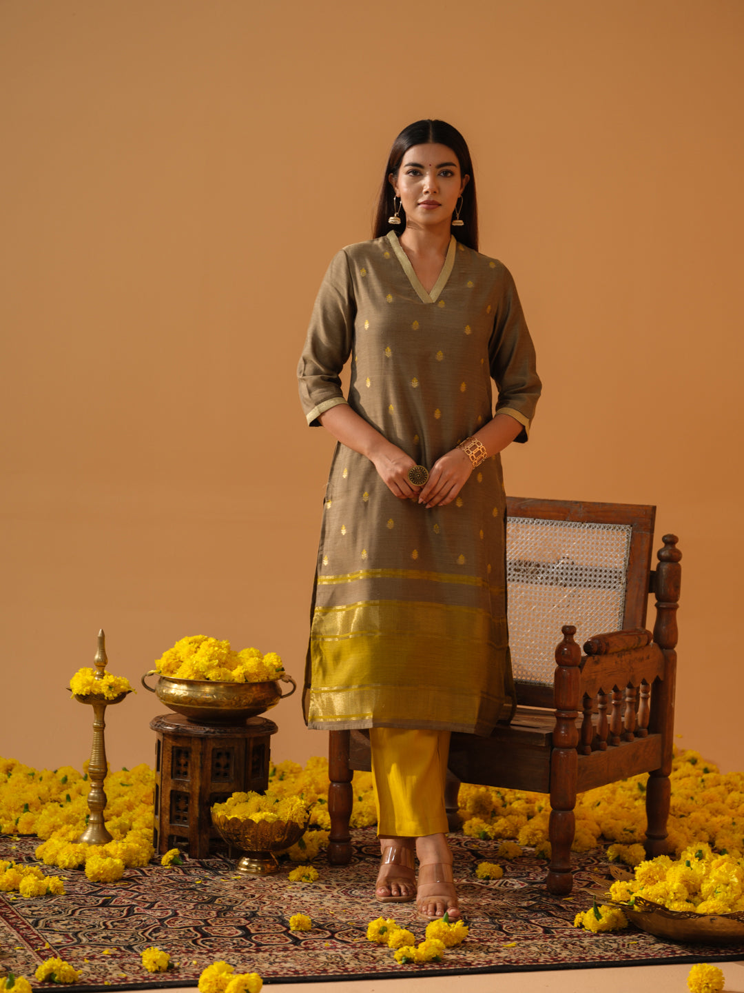 Beige Maheshwari Kurta with Zari Border