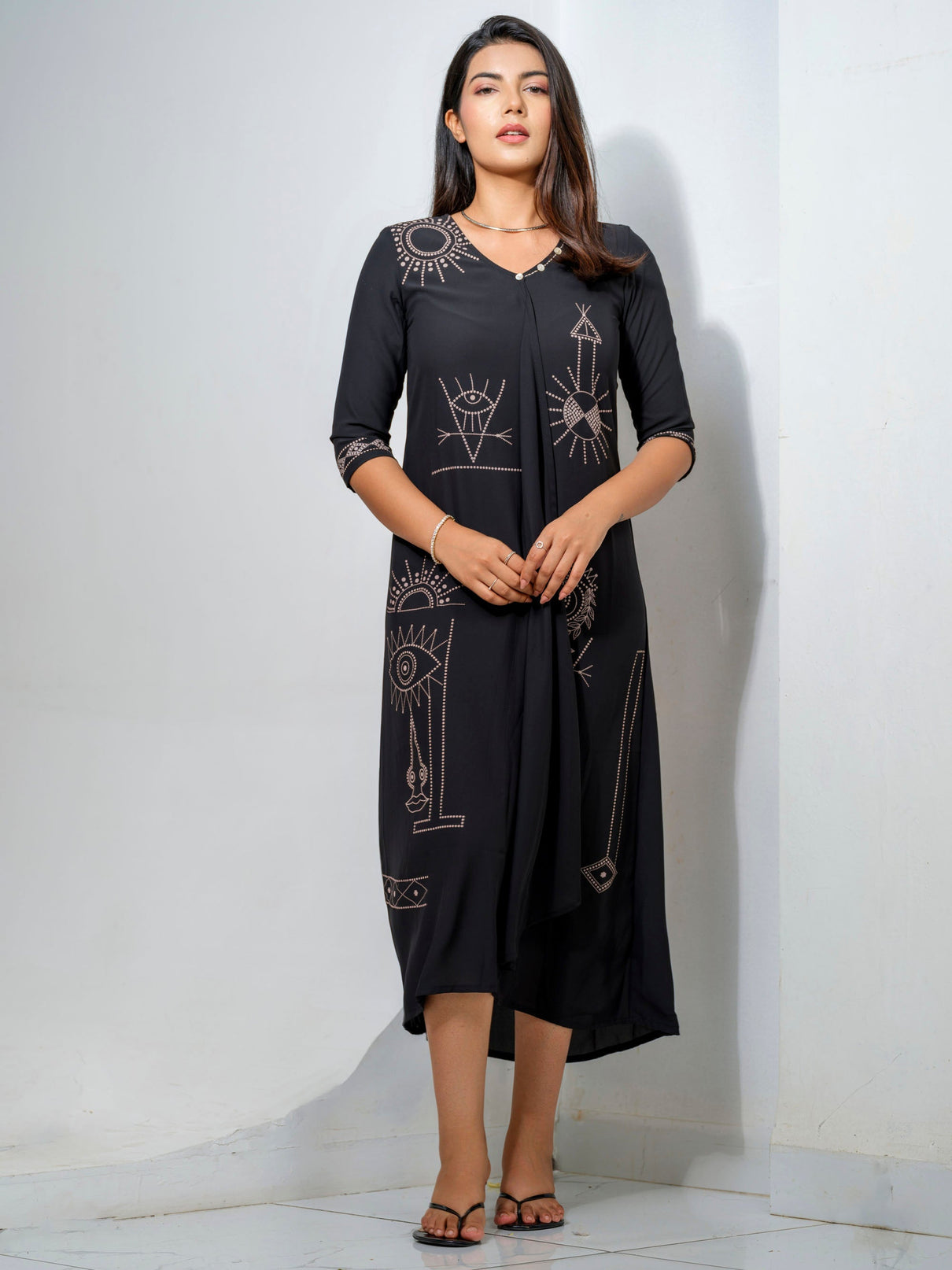 Solid colored dress with yoke embellishment with Dori embroidery Etiquette Apparel