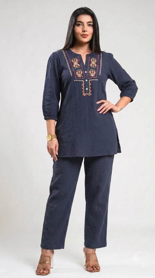 Embroidered Co-ord Set – Floral Motif – Anti Fit - Etiquette Apparel
