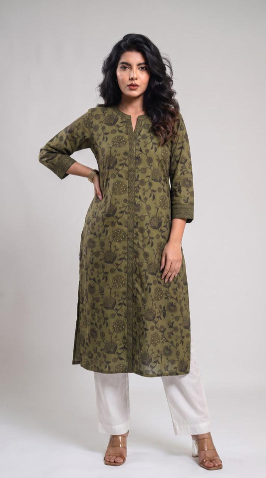 Floral Print Kurta With Geometric Touch - Etiquette Apparel