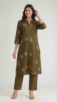 Dot and Glow Kurta Set - Etiquette Apparel