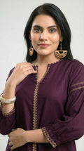 Product Carousel Image 4: Geo Grace Top