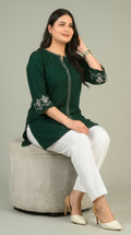 Product Carousel Image 3: Contemporary Touch Top