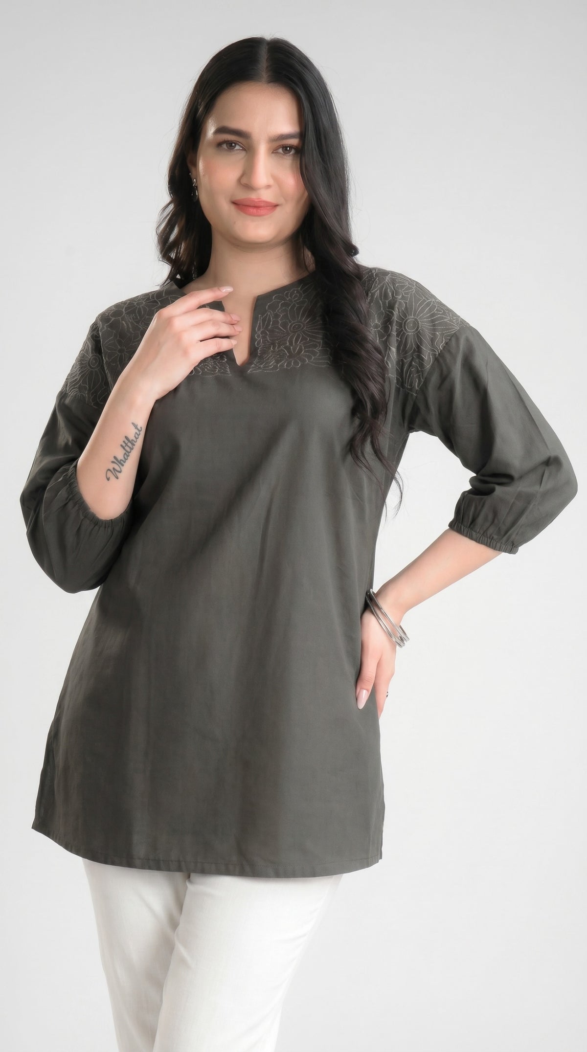 Noir Elegance Short Top - Etiquette Apparel