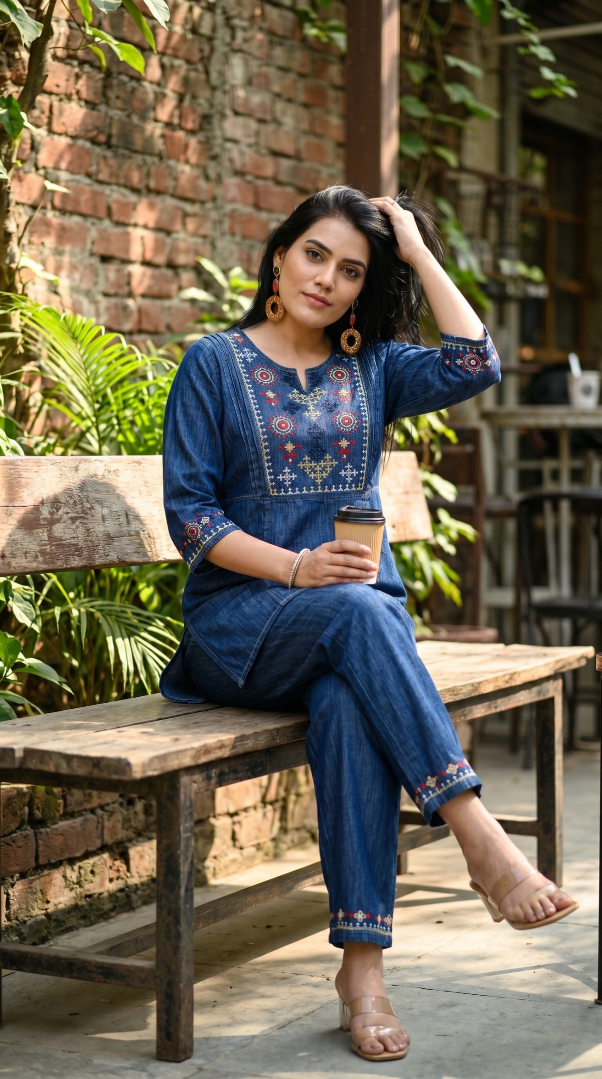 Sindhi Taka Embroidered Co-ord Set - Etiquette Apparel