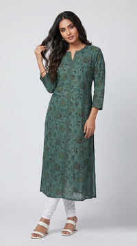 Floral Print Kurta With Geometric Touch