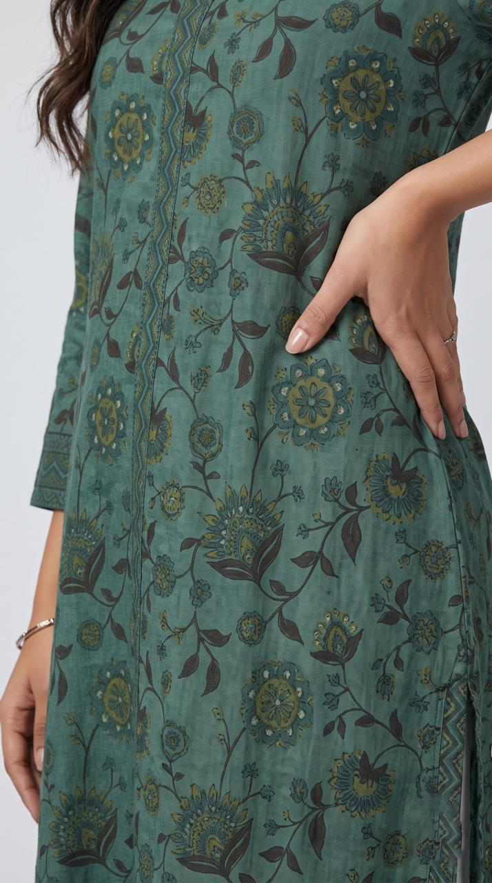 Floral Print Kurta With Geometric Touch