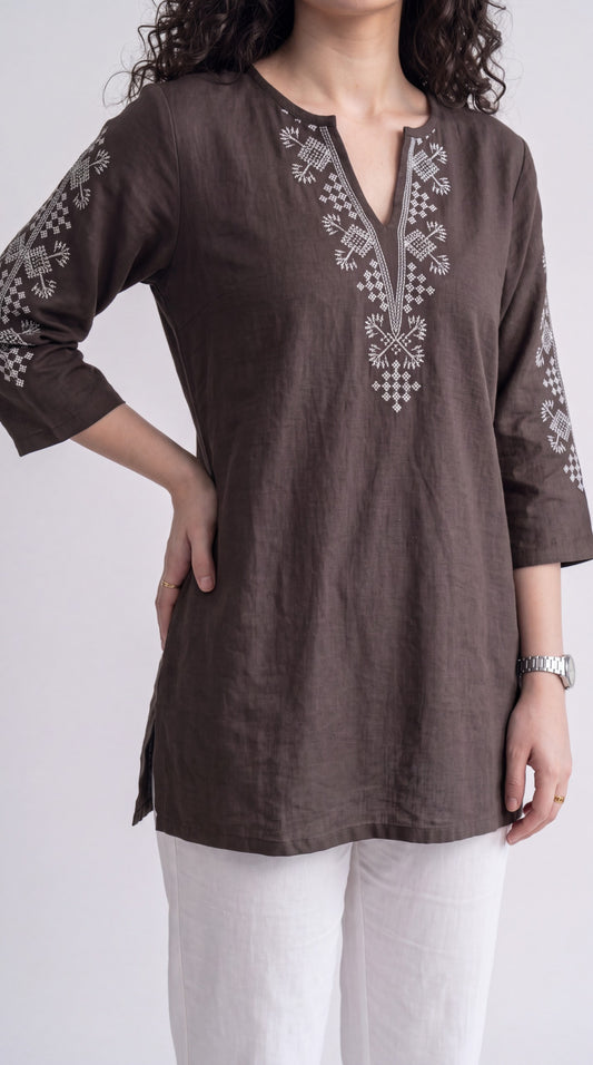 Mirror Accent Embroidered Top - Etiquette Apparel