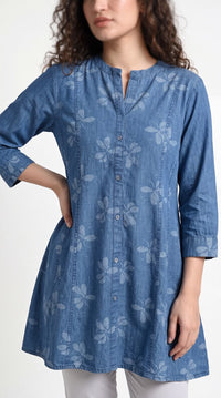 Chic Floral Printed Denim Top