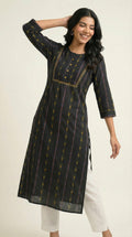 Product Carousel Image 2: Weaving  in Motion Jamdani Kurta