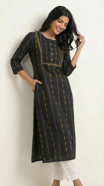 Weaving  in Motion Jamdani Kurta - Etiquette Apparel 